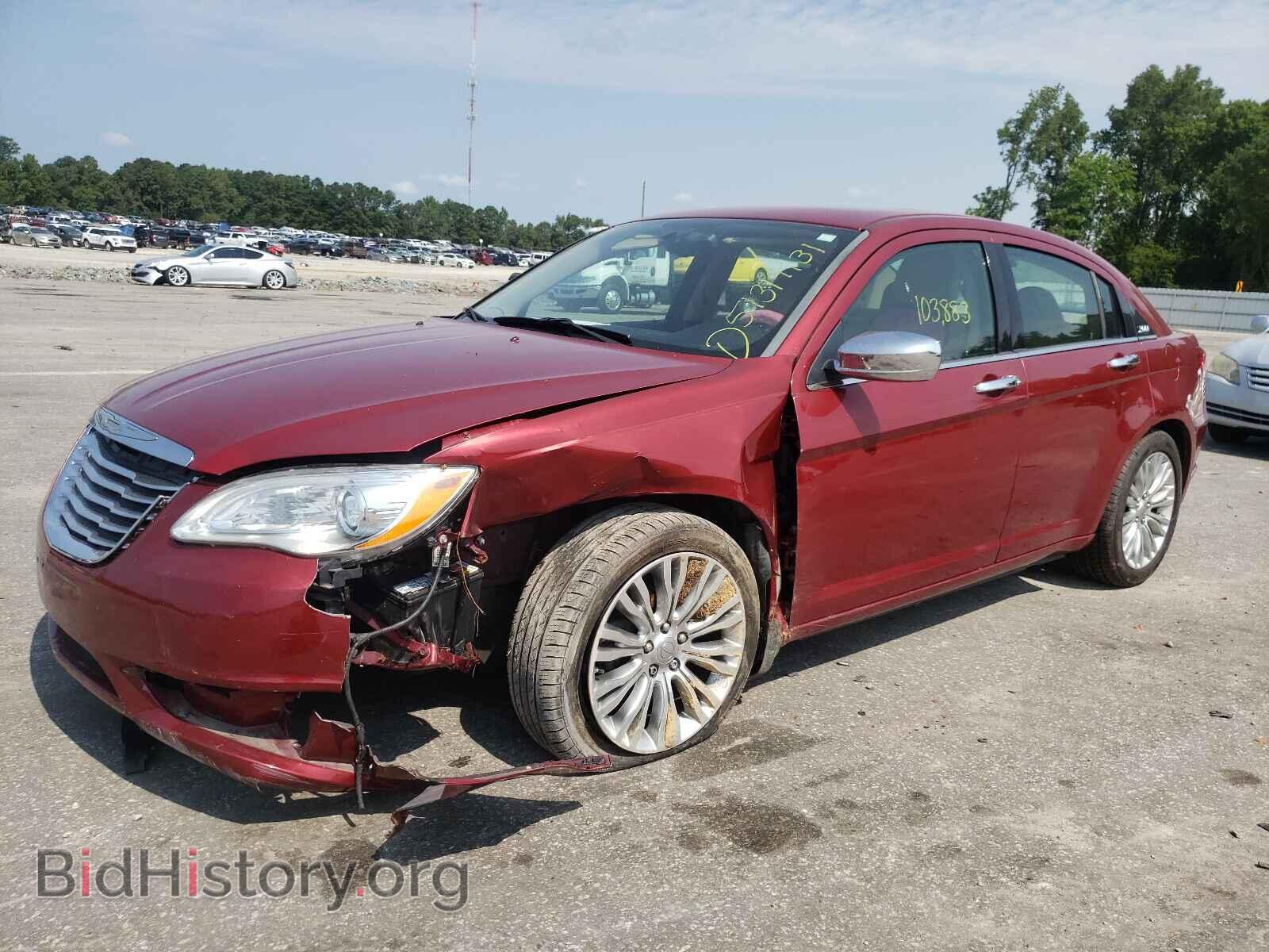 2012 CHRYSLER 200 - VIN: 1C3CCBCG2CN175211 - Фото 2