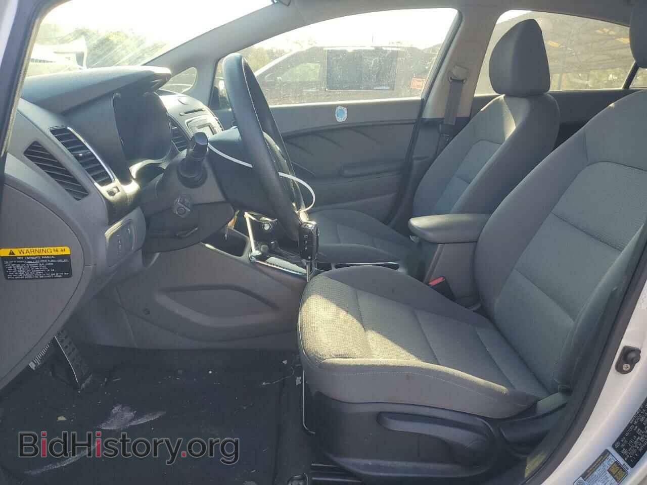 2017 KIA FORTE - VIN: 3KPFK4A78HE061140 - Фото 7