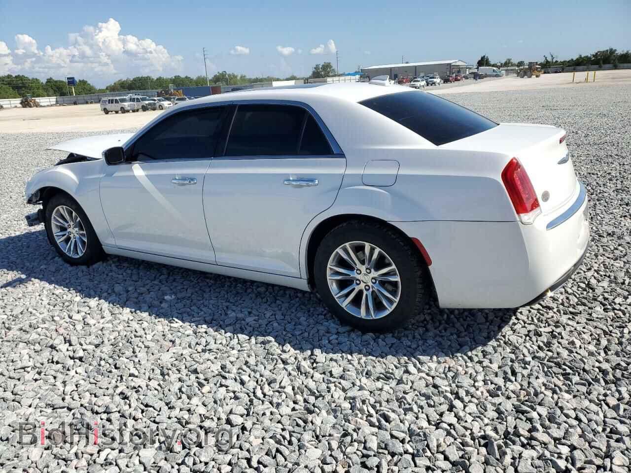 2016 CHRYSLER 300 - VIN: 2C3CCAEG2GH277906 - Фото 2