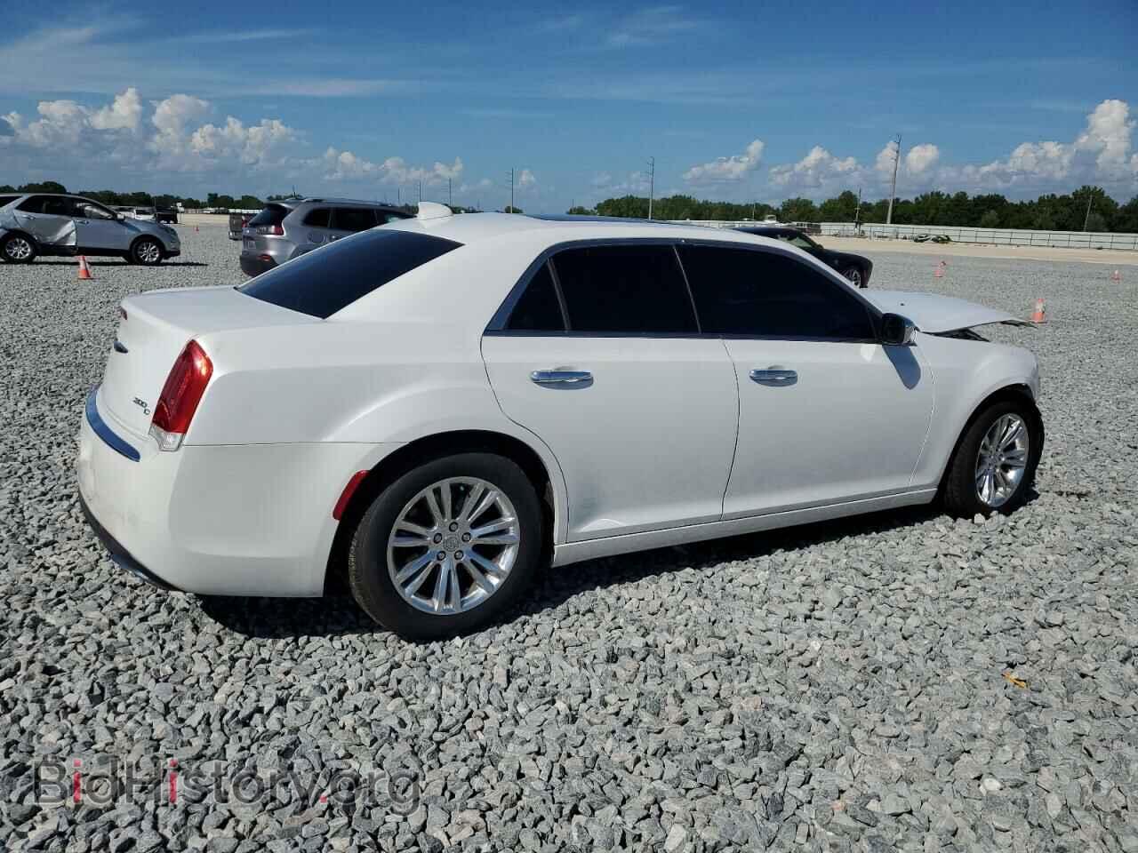 2016 CHRYSLER 300 - VIN: 2C3CCAEG2GH277906 - Фото 3