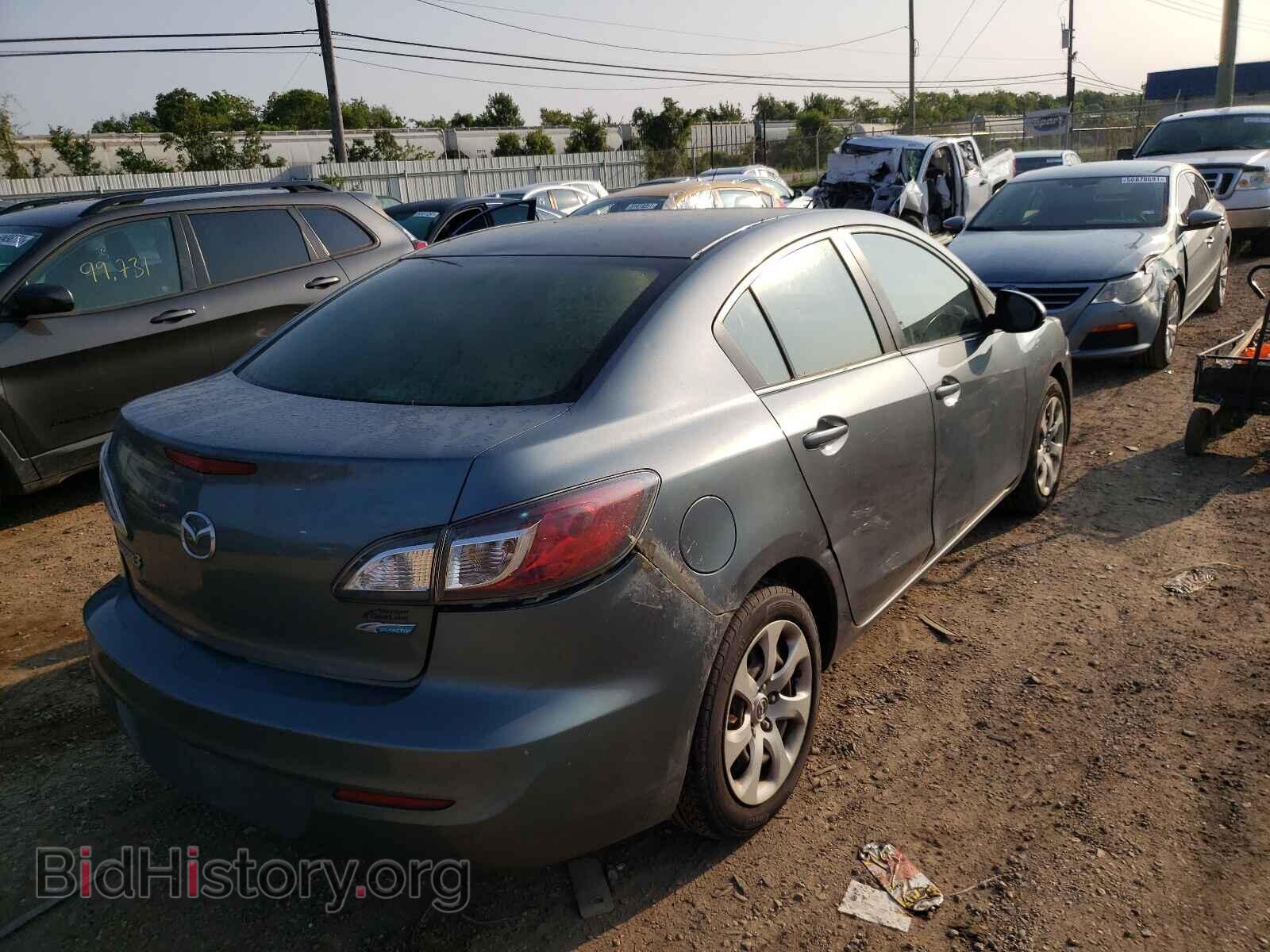 2013 MAZDA 3 - VIN: JM1BL1U76D1713739 - Photo 4
