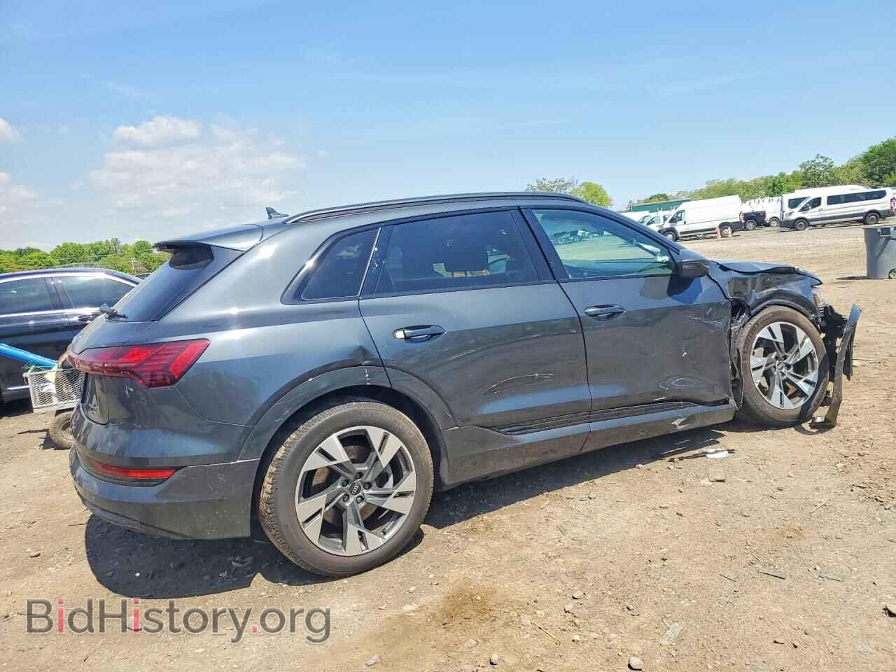 2022 AUDI E-TRON - VIN: WA1AAAGE0NB009960 - Фото 3