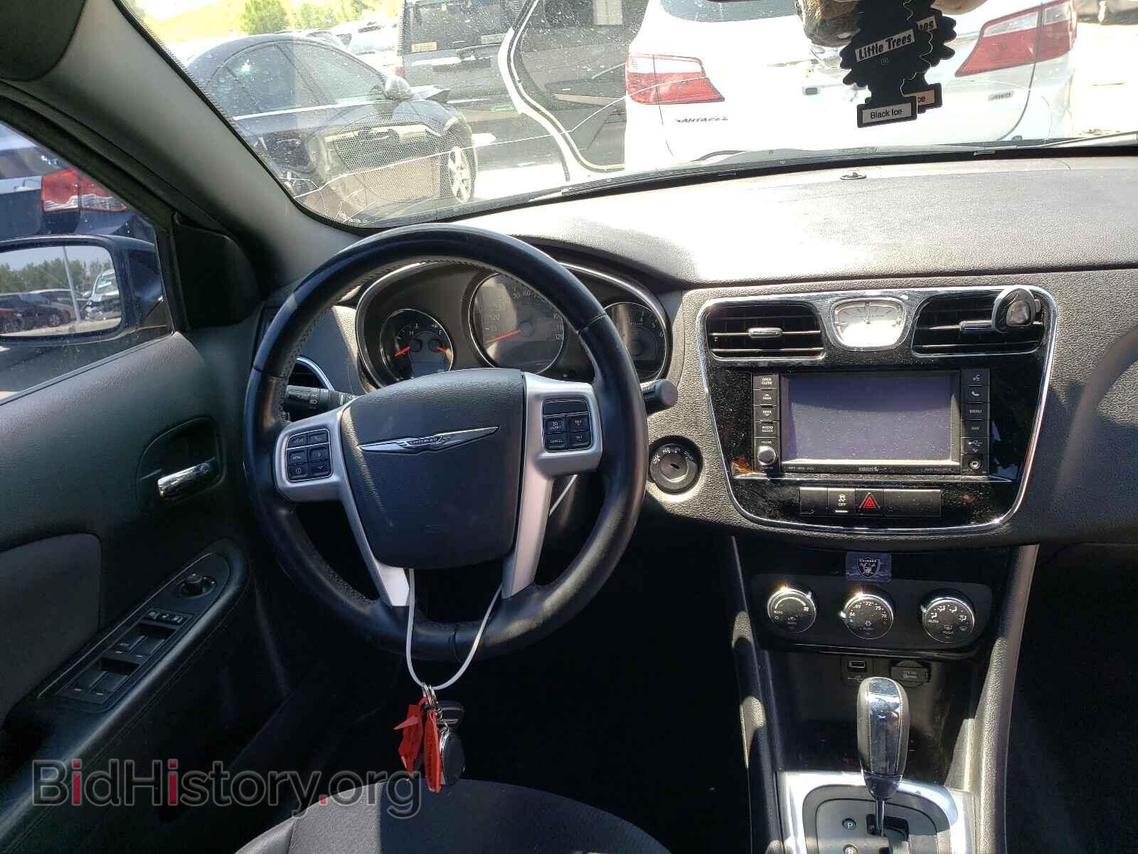 2012 CHRYSLER 200 - VIN: 1C3CCBBG1CN307845 - Фото 9