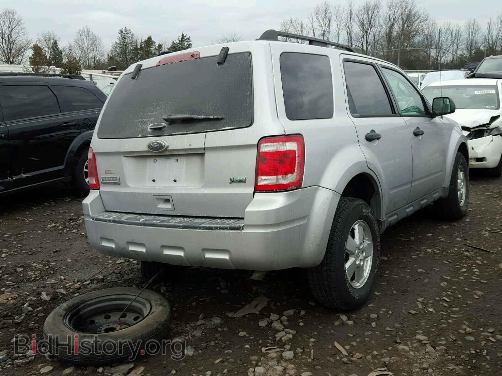 2011 FORD ESCAPE - VIN: 1FMCU9DG8BKC58878 - Фото 4