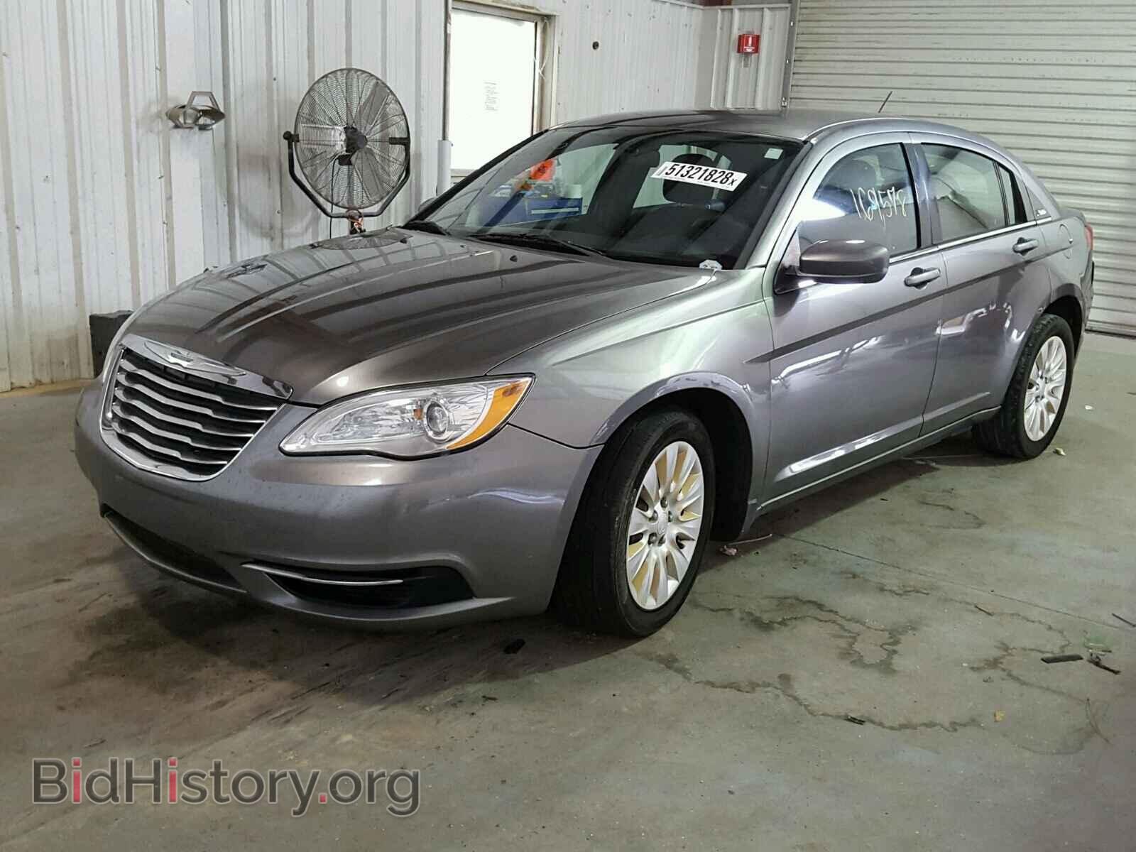 2012 CHRYSLER 200 - VIN: 1C3CCBAB2CN158190 - Фото 2