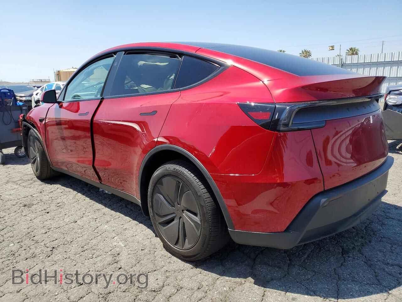 2026 TESLA MODEL Y - VIN: 7SAYGDED7TF615333 - Фото 2