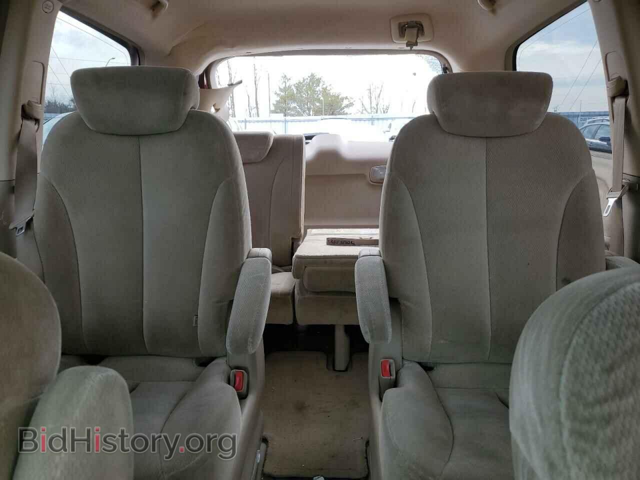 2006 KIA All Models - VIN: KNDMB233466026782 - Фото 10