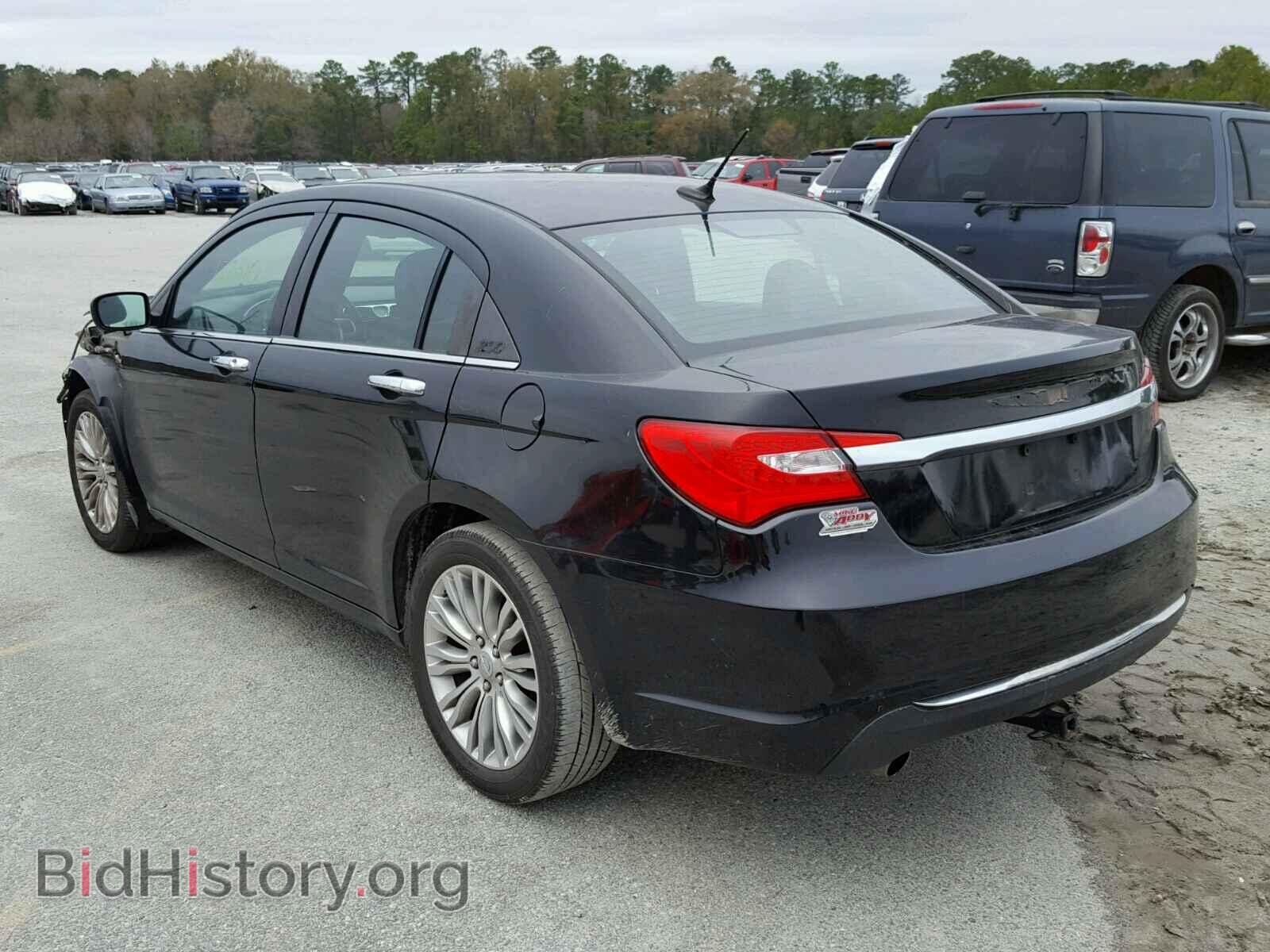2011 CHRYSLER 200 - VIN: 1C3BC2FG7BN607636 - Фото 3