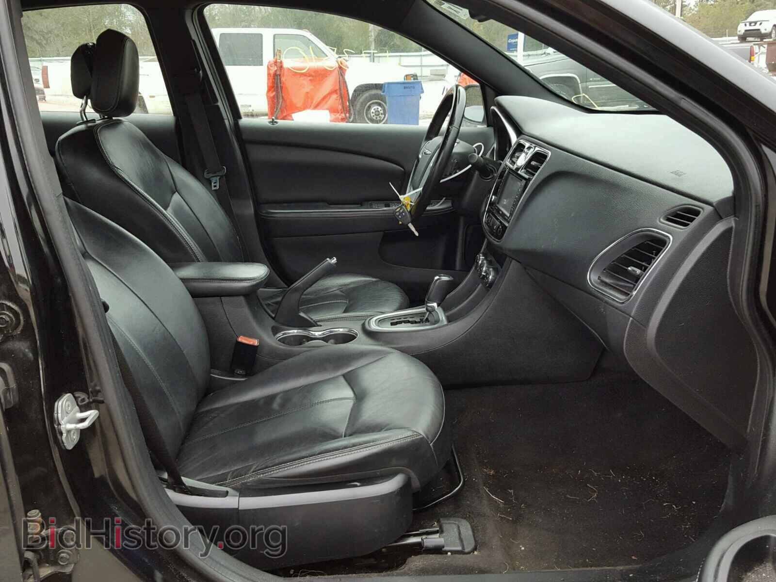 2011 CHRYSLER 200 - VIN: 1C3BC2FG7BN607636 - Фото 5