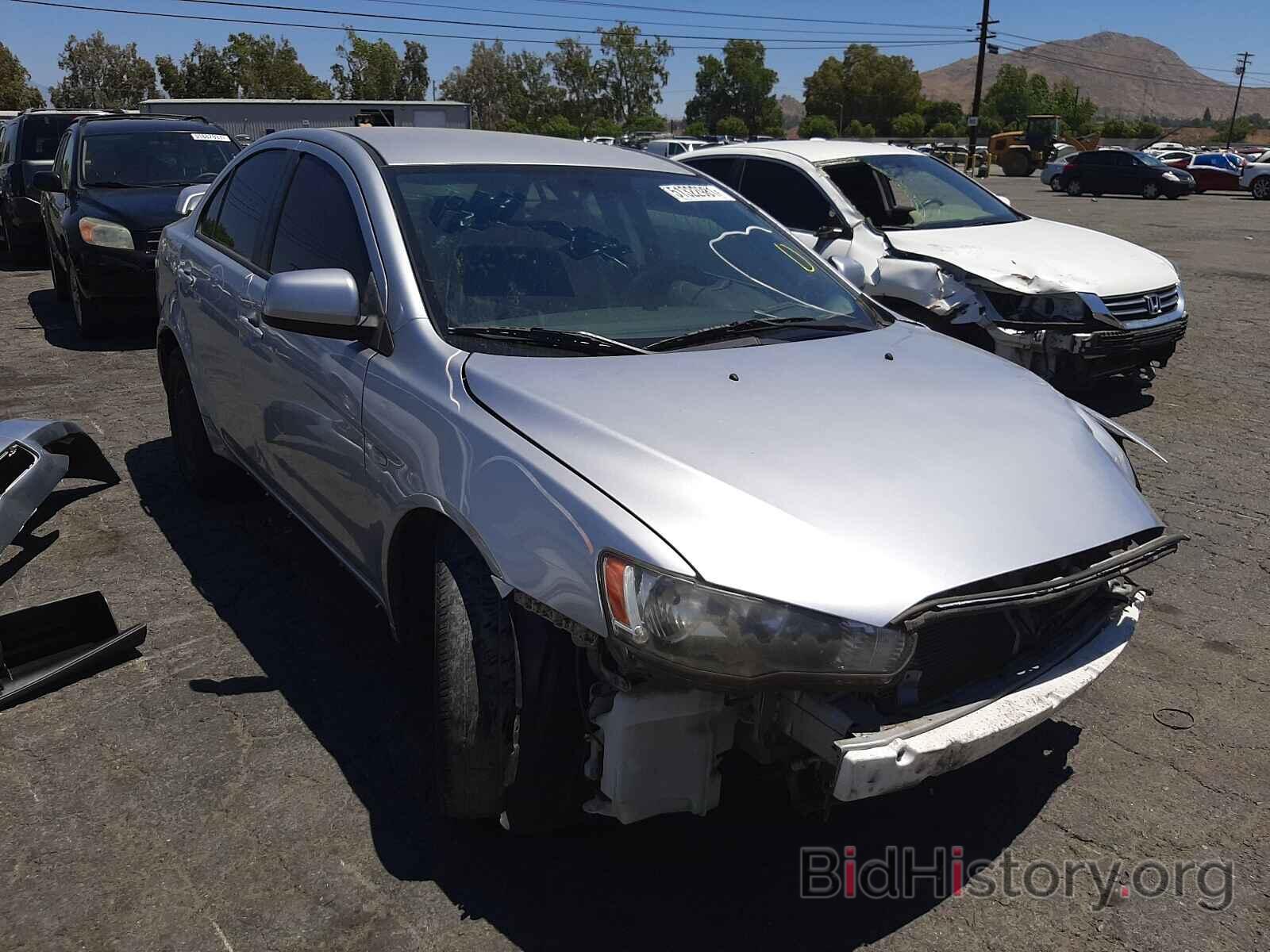 Photo JA32U2FU5BU042421 - MITSUBISHI LANCER 2011