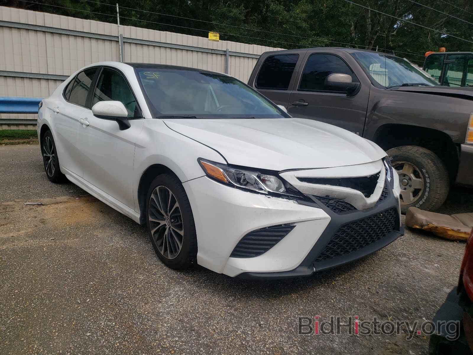 Photo 4T1B11HK0KU698621 - TOYOTA CAMRY 2019