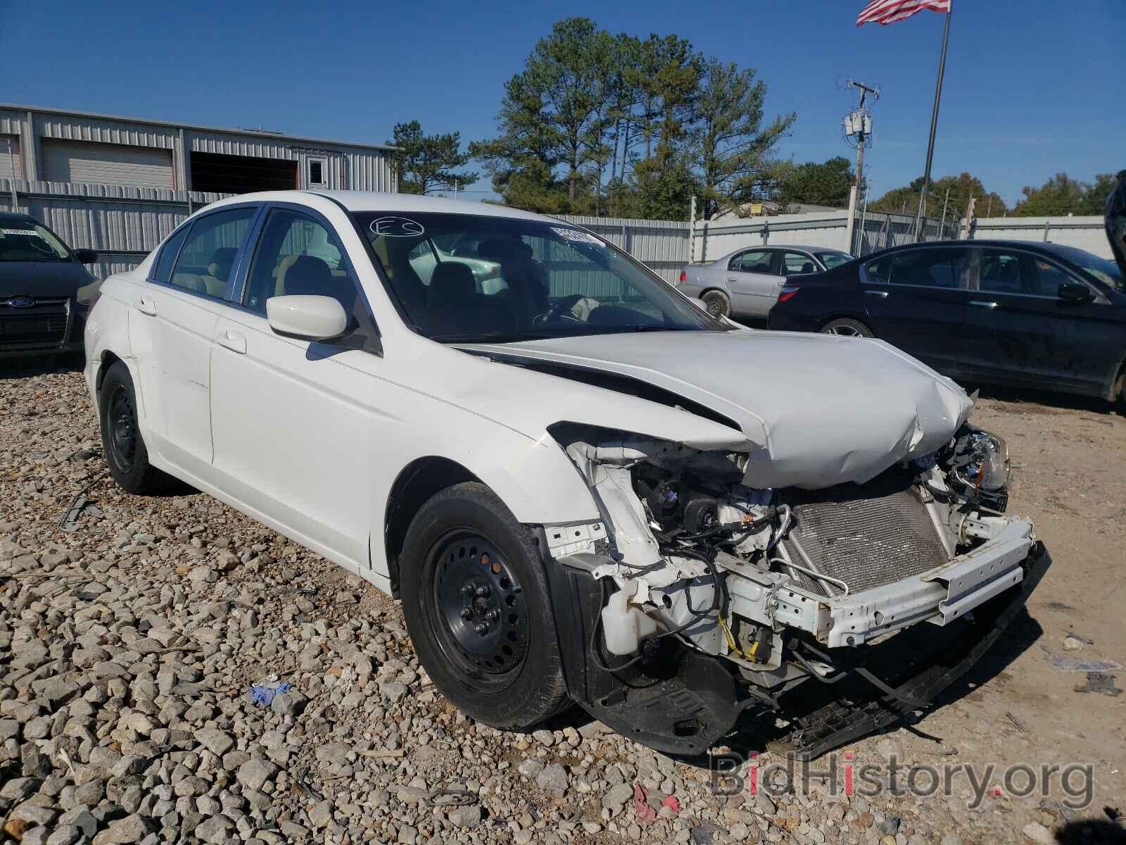 Photo 1HGCP2F38BA054148 - HONDA ACCORD 2011