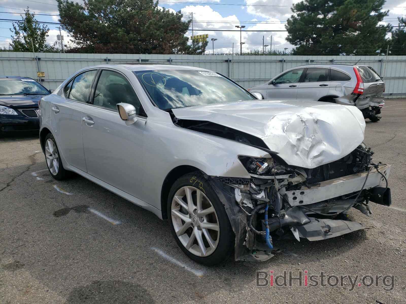 Photo JTHCE5C29B5001659 - LEXUS IS 2011