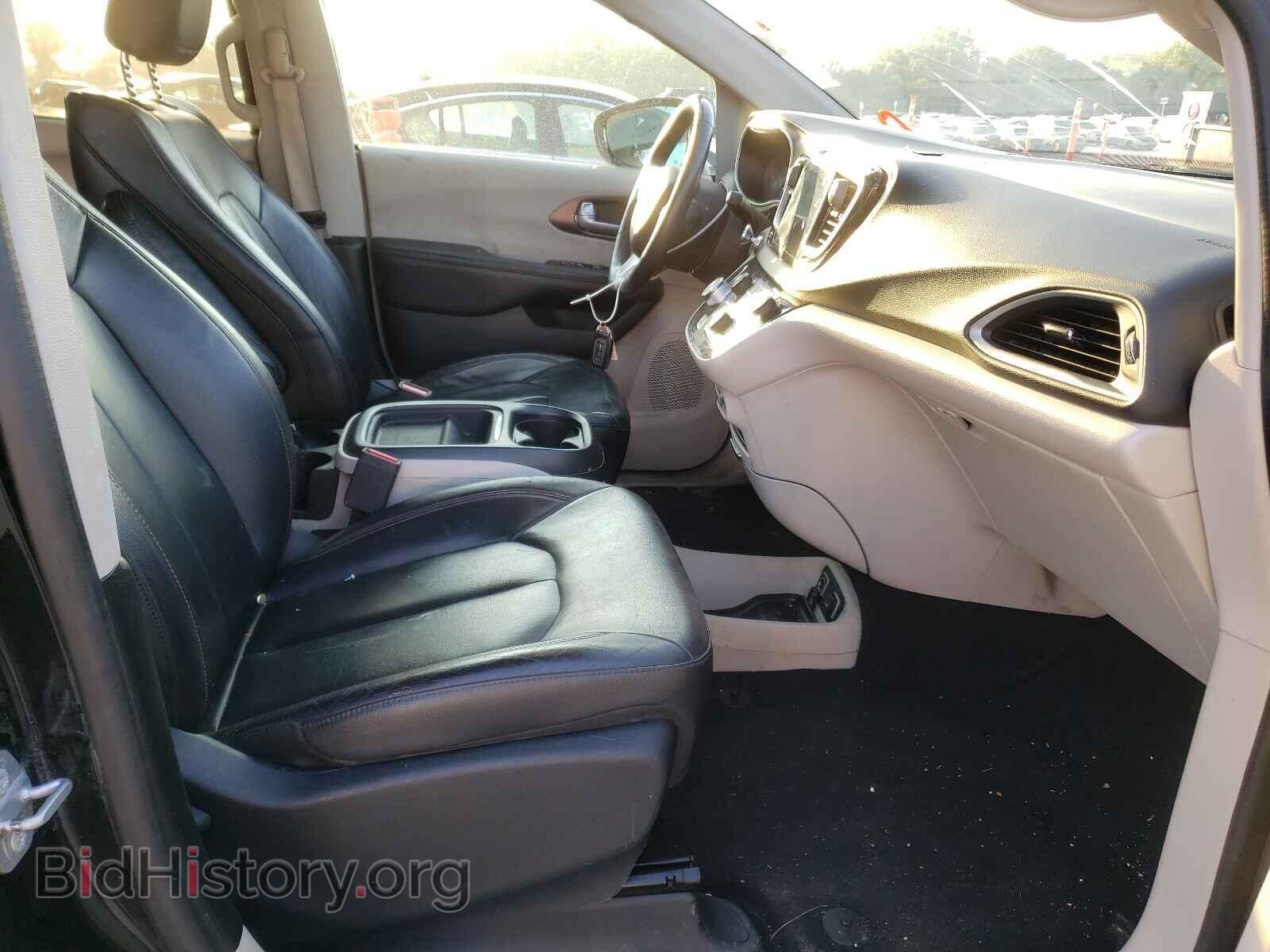 2017 CHRYSLER PACIFICA - VIN: 2C4RC1BG6HR591256 - Photo 5