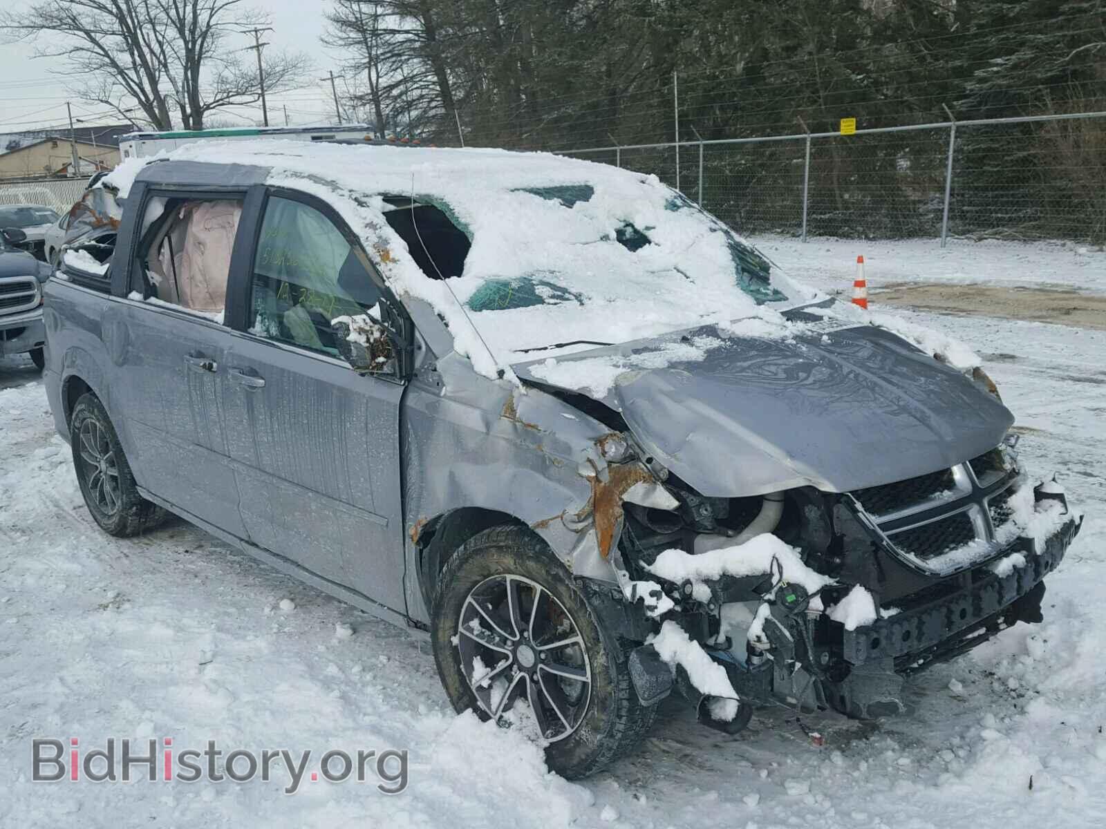 Фотография 2C4RDGCGXHR557481 - DODGE CARAVAN 2017