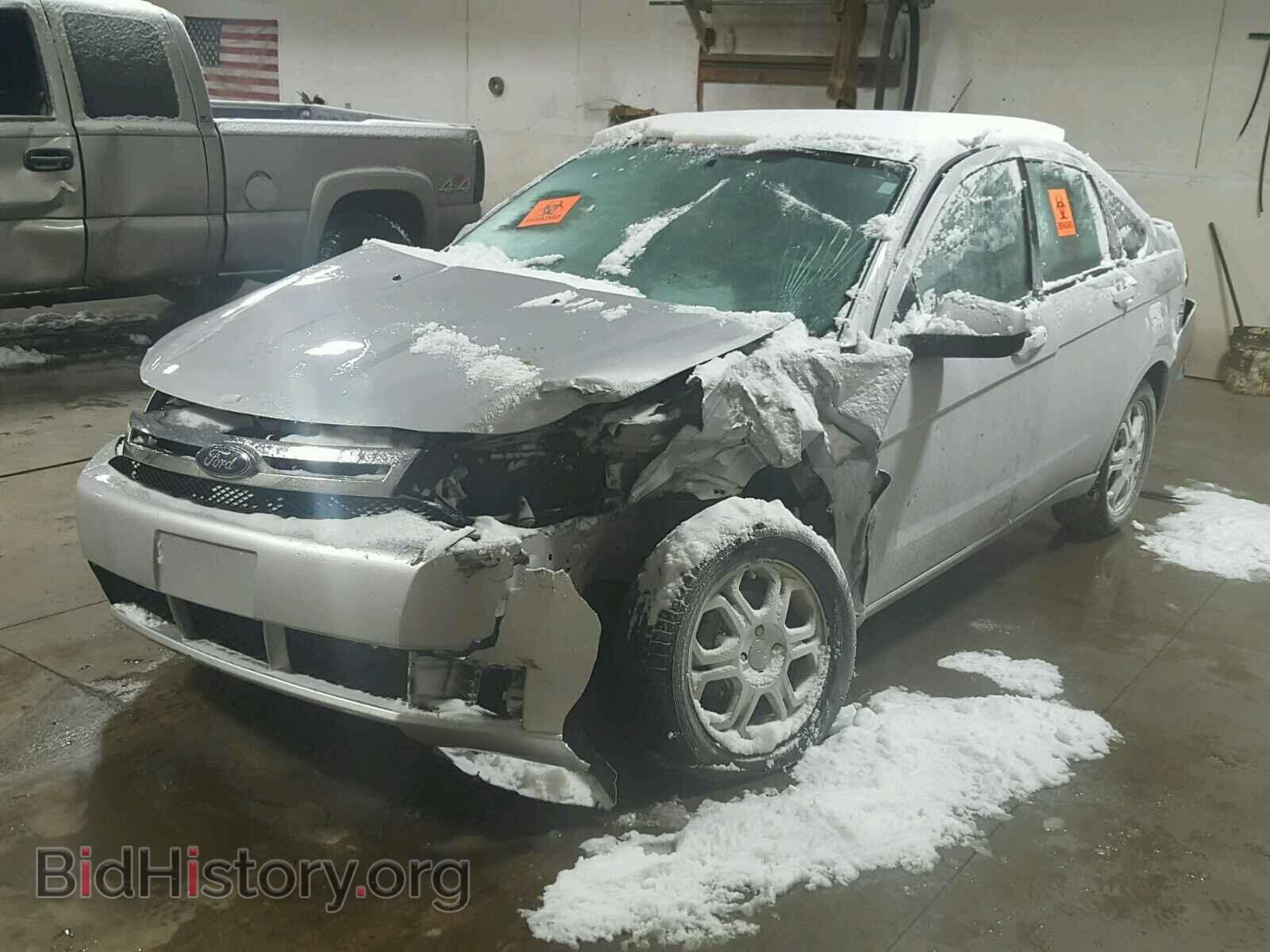 2008 FORD FOCUS - VIN: 1FAHP35NX8W165668 - Фото 2