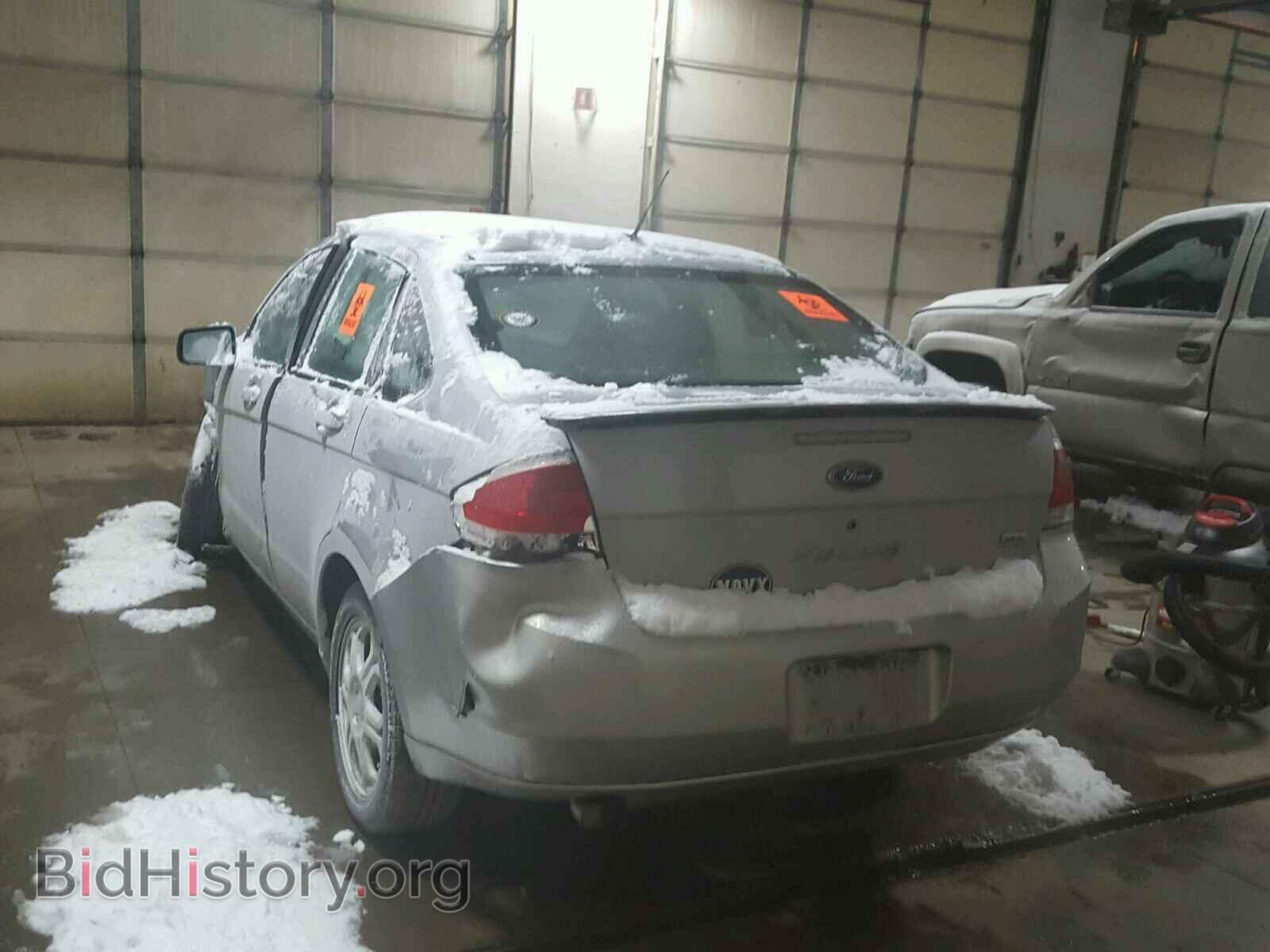 2008 FORD FOCUS - VIN: 1FAHP35NX8W165668 - Фото 3