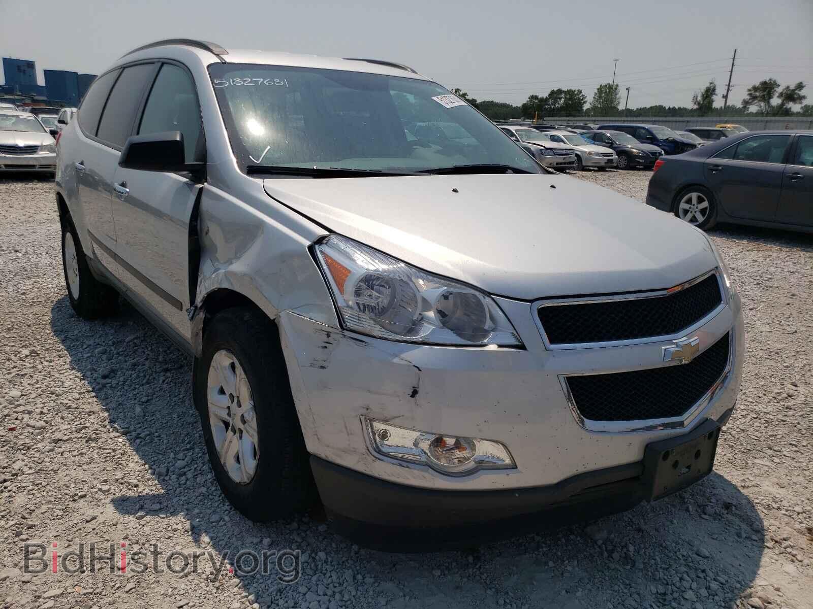 Фотография 1GNKRFED6CJ297388 - CHEVROLET TRAVERSE 2012