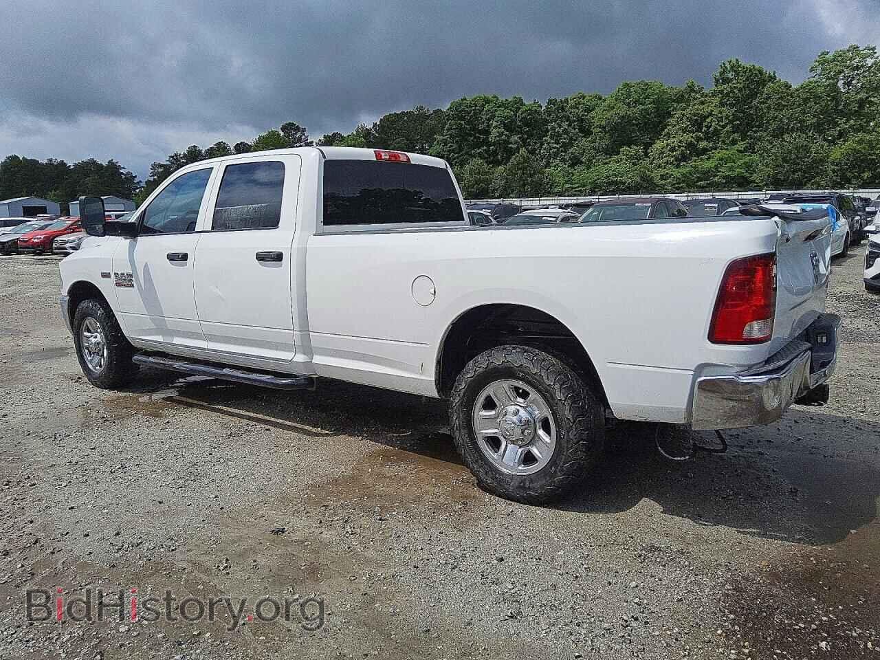 2018 RAM 2500 - VIN: 3C6UR4HJXJG179437 - Photo 2