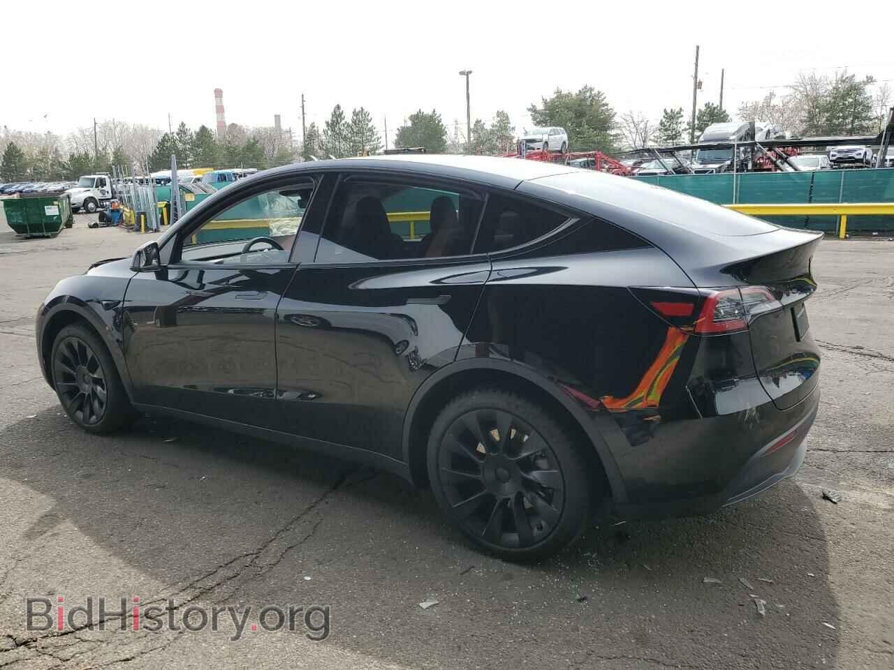 2024 TESLA MODEL Y - VIN: 7SAYGAEE4RF071793 - Фото 2