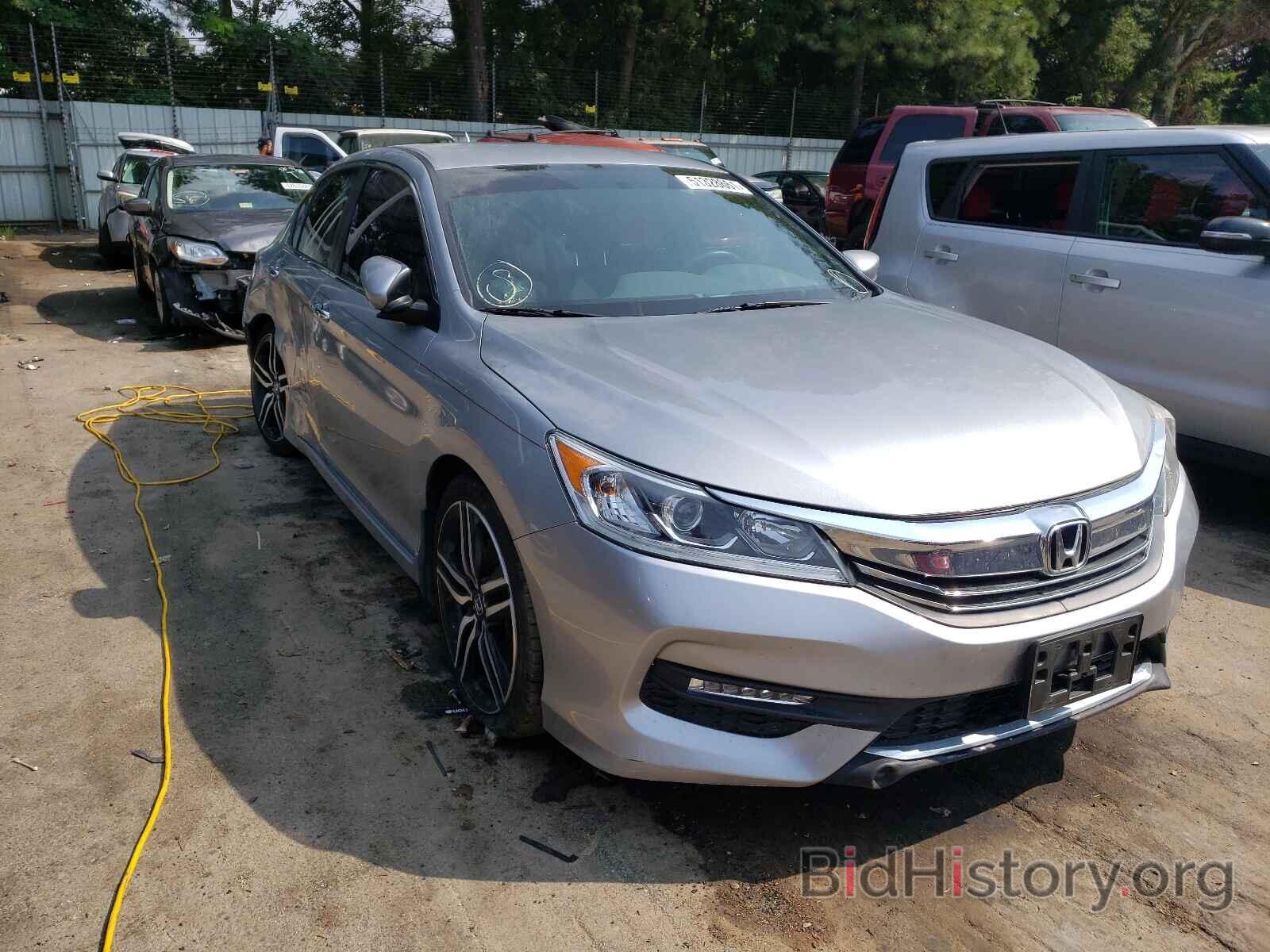 Photo 1HGCR2F15HA217372 - HONDA ACCORD 2017