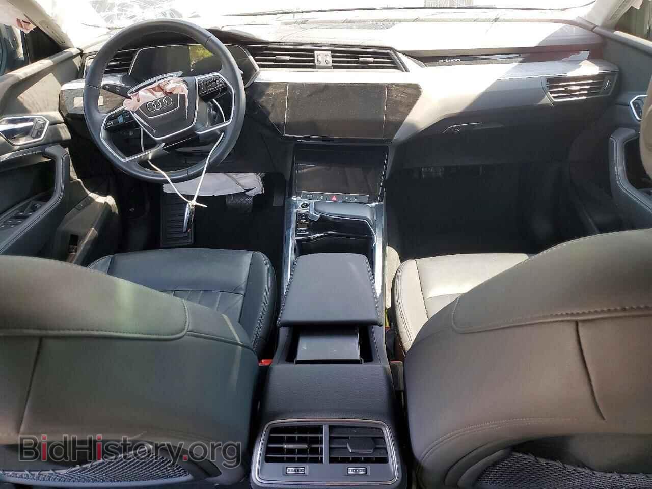 2021 AUDI E-TRON - VIN: WA1AAAGEXMB020642 - Photo 8