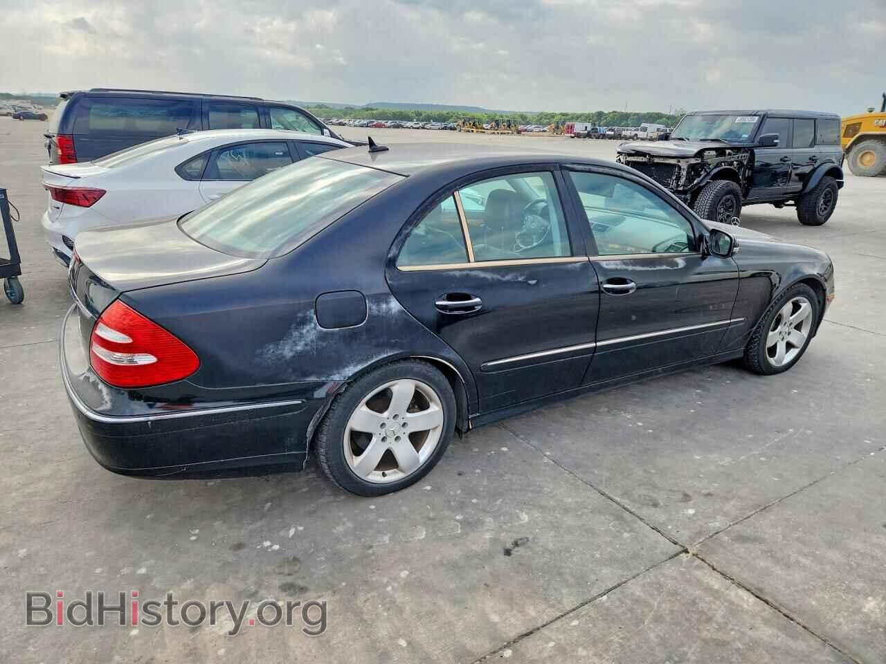 2007 MERCEDES-BENZ E-CLASS - VIN: WDBUF72X27A999002 - Фото 3
