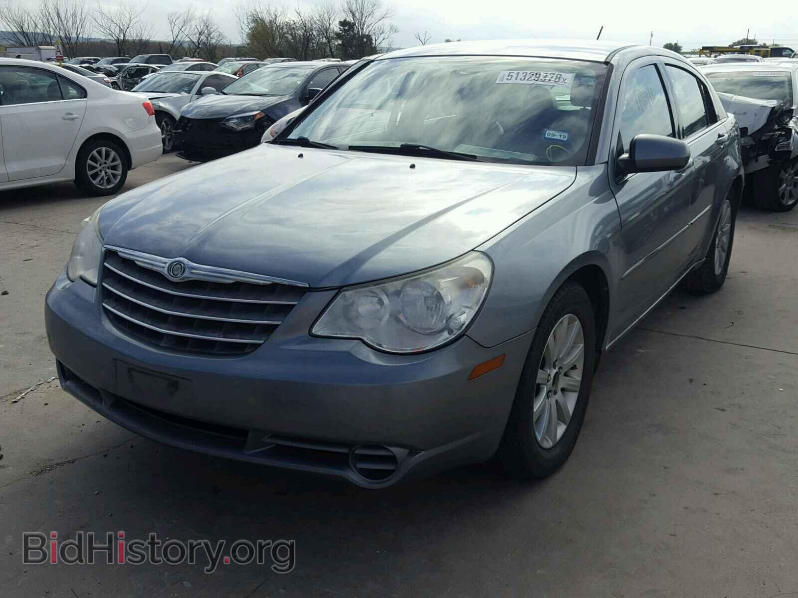 2010 CHRYSLER SEBRING - VIN: 1C3CC5FB4AN147263 - Фото 2