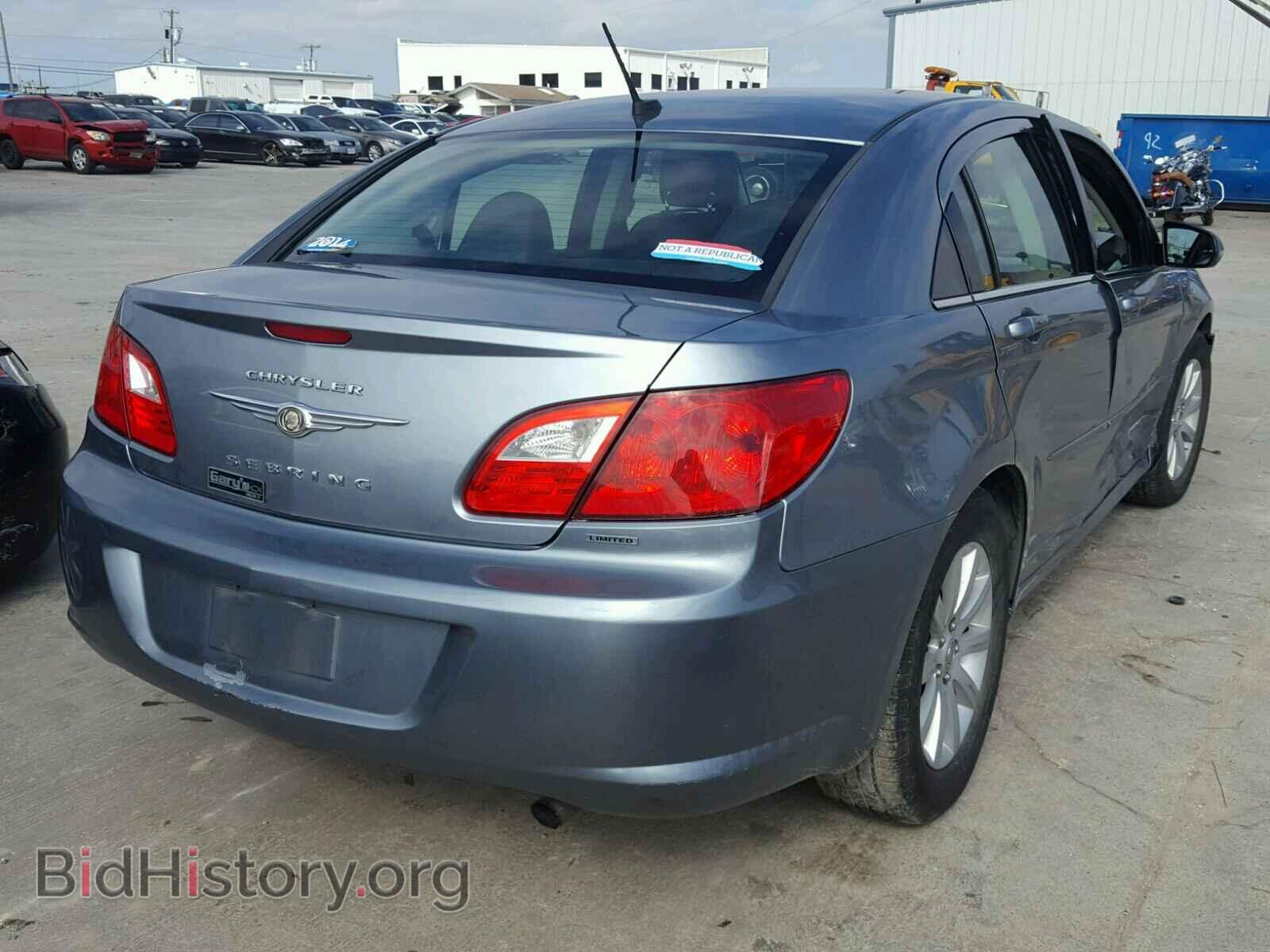 2010 CHRYSLER SEBRING - VIN: 1C3CC5FB4AN147263 - Фото 4