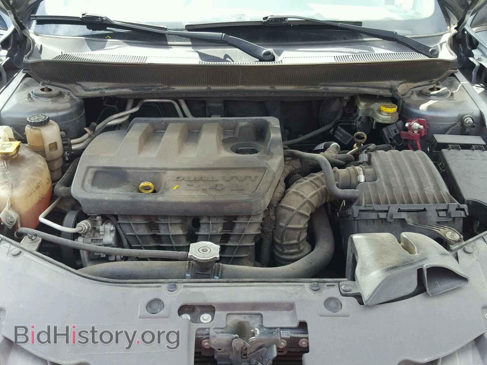 2010 CHRYSLER SEBRING - VIN: 1C3CC5FB4AN147263 - Фото 7