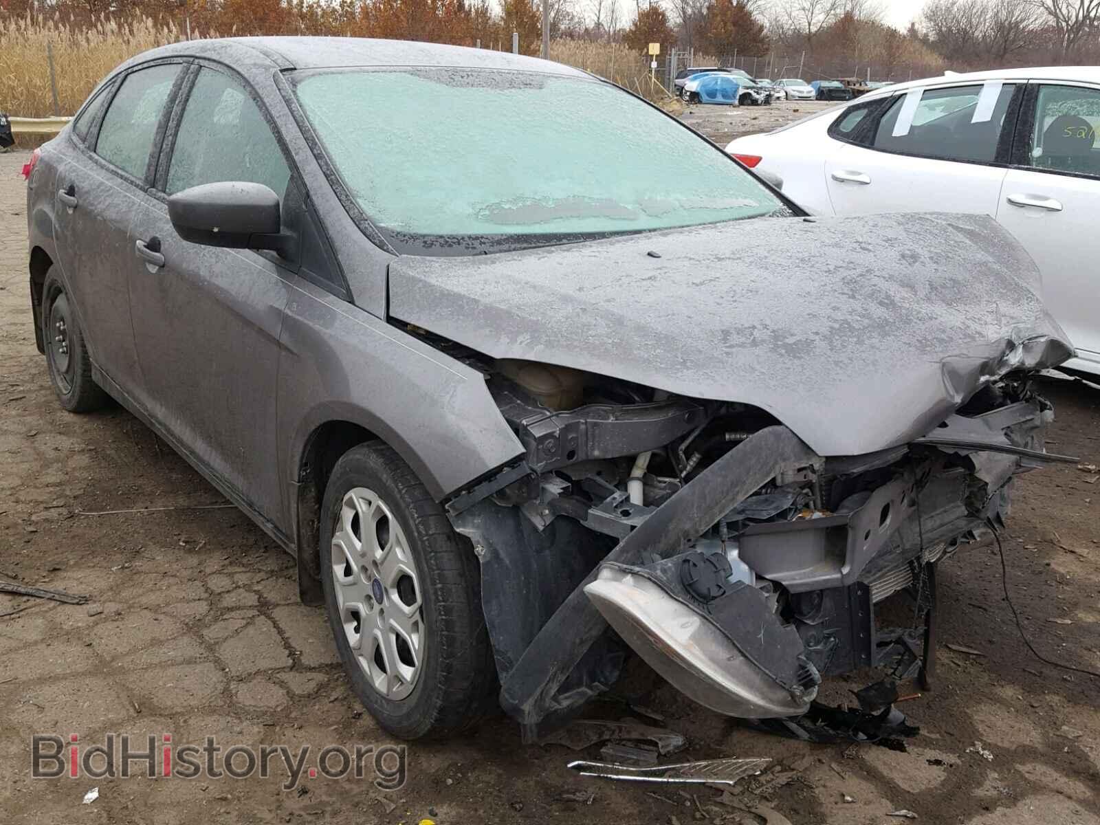Photo 1FAHP3F28CL105693 - FORD FOCUS 2012