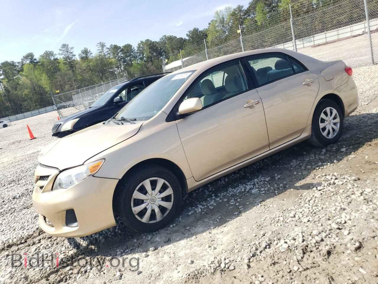 Photo 2T1BU4EE2BC730400 - TOYOTA COROLLA 2011