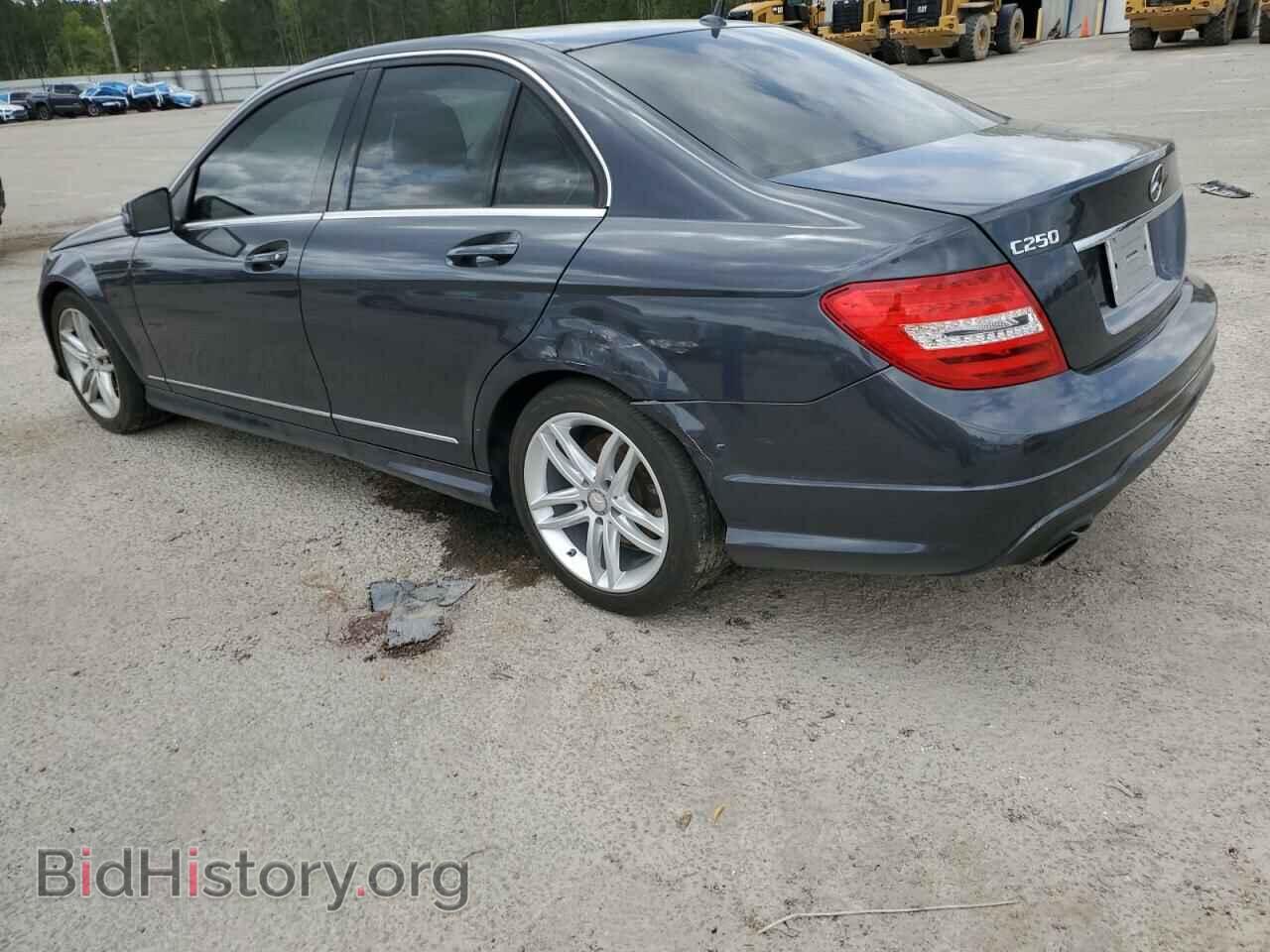 2014 MERCEDES-BENZ C-CLASS - VIN: WDDGF4HB0EG246514 - Фото 2