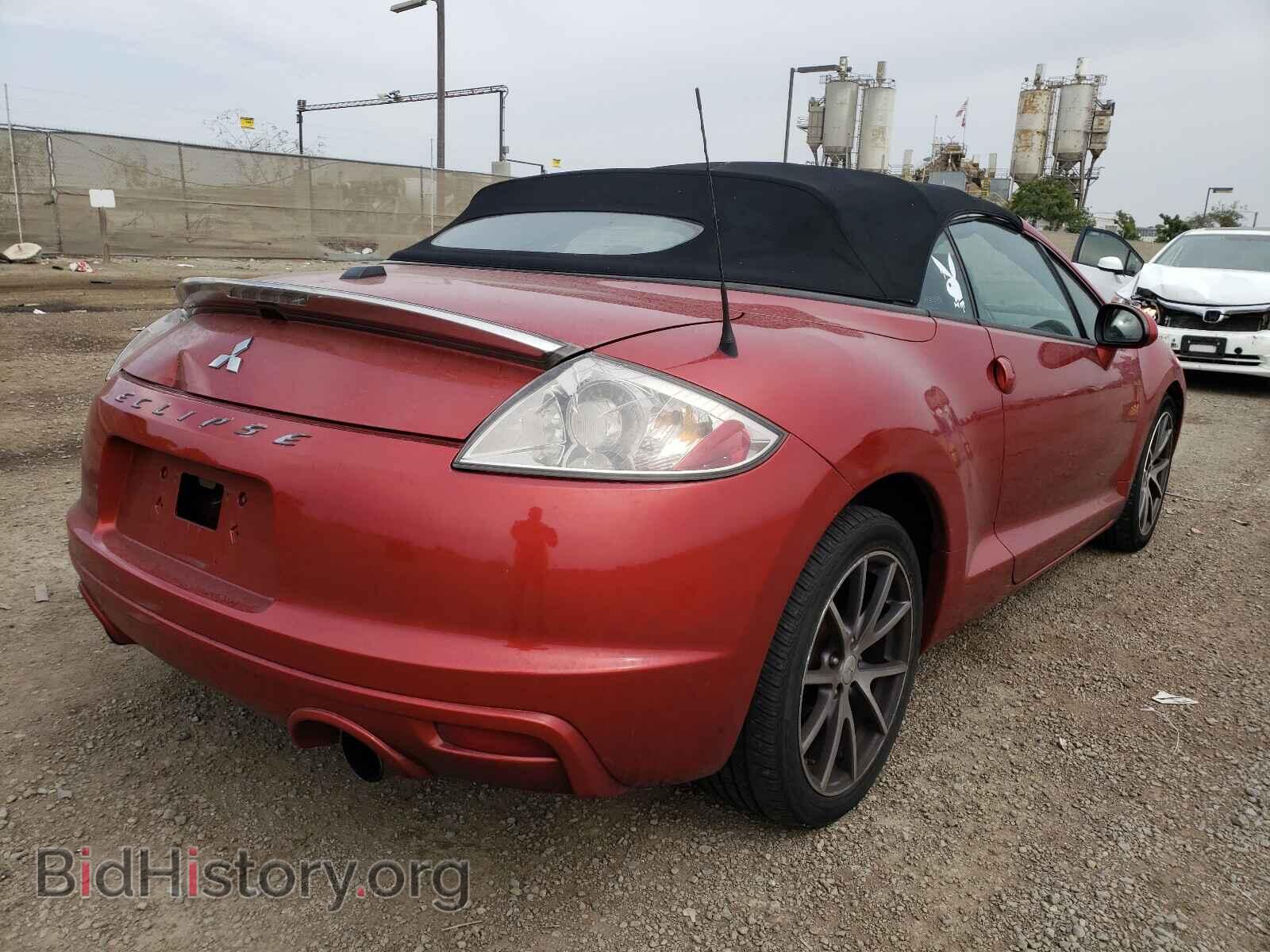 2011 MITSUBISHI ECLIPSE - VIN: 4A37L5EF5BE002734 - Photo 4