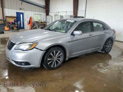 2013 Chrysler 200 Touring, серебристый — VIN 1C3CCBBG3DN717841, Copart