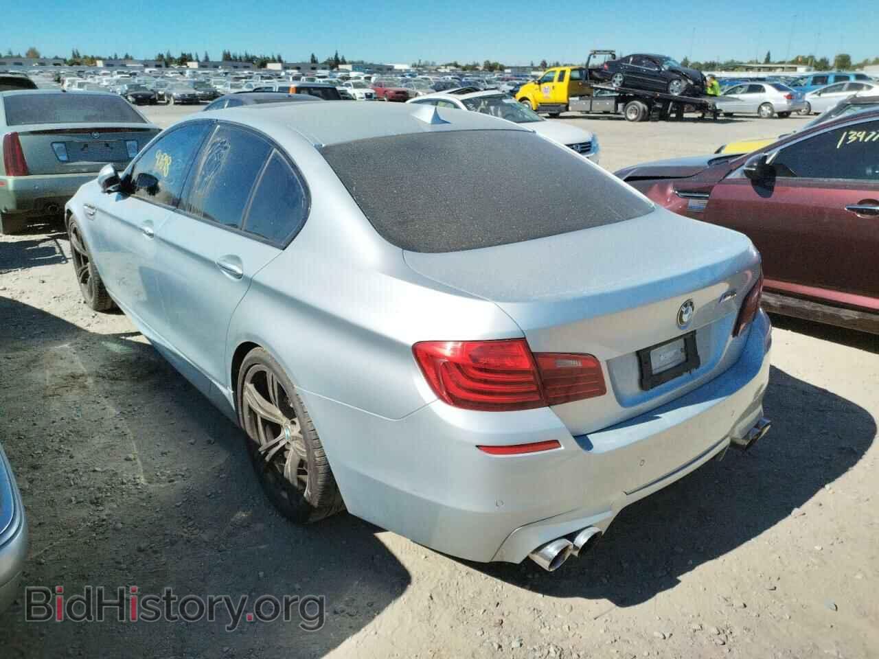 2014 BMW M5 - VIN: WBSFV9C53ED592977 - Фото 3