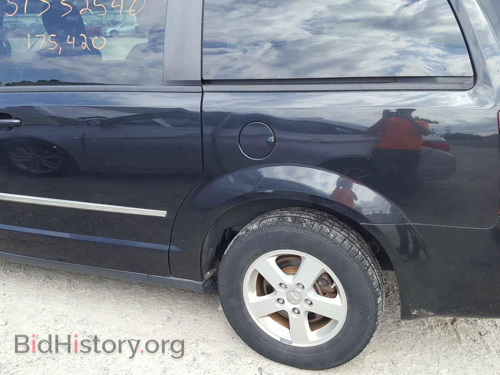 2010 DODGE CARAVAN - VIN: 2D4RN5D18AR216004 - Фото 9