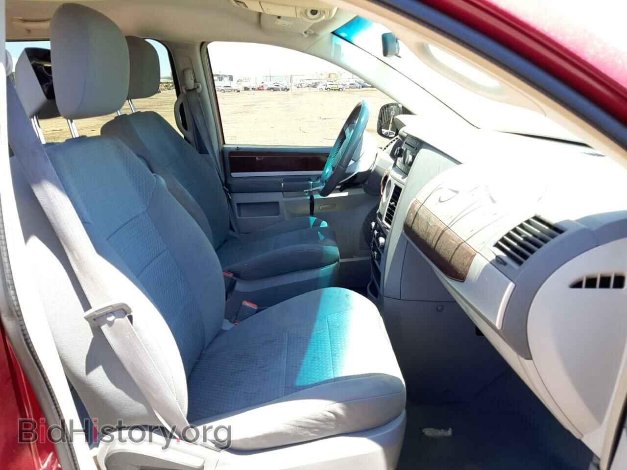 2010 CHRYSLER MINIVAN - VIN: 2A4RR5D15AR358998 - Photo 5