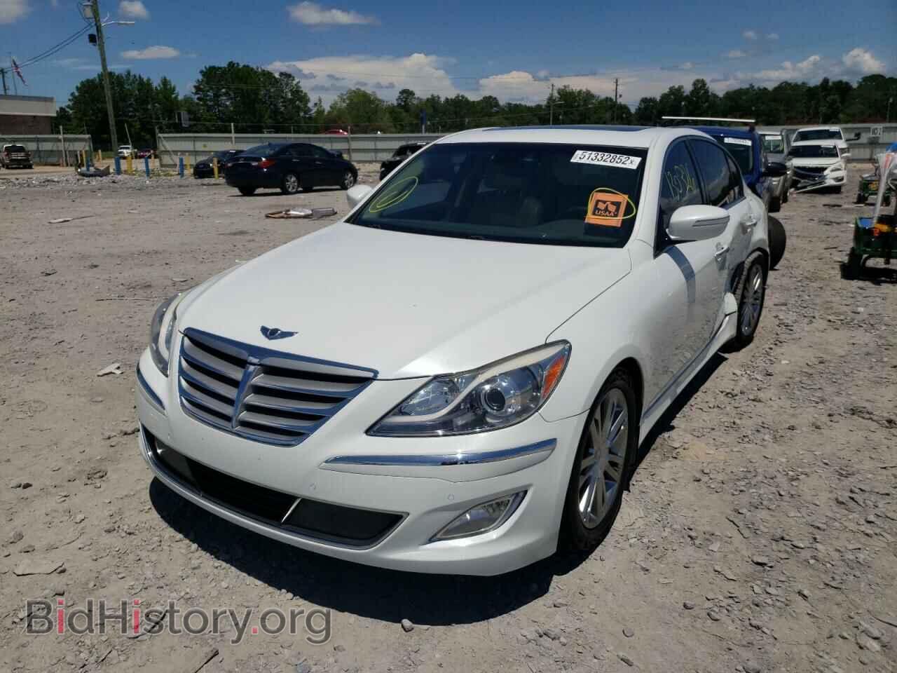 2012 HYUNDAI GENESIS - VIN: KMHGC4DDXCU173432 - Фото 2