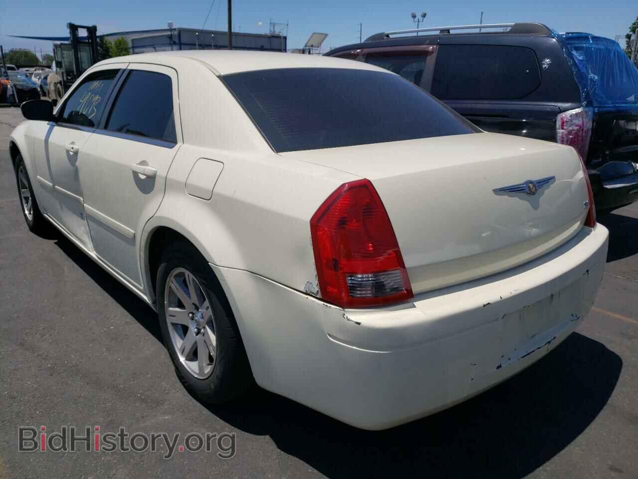 2006 CHRYSLER 300 - VIN: 2C3LA43R56H277926 - Фото 3