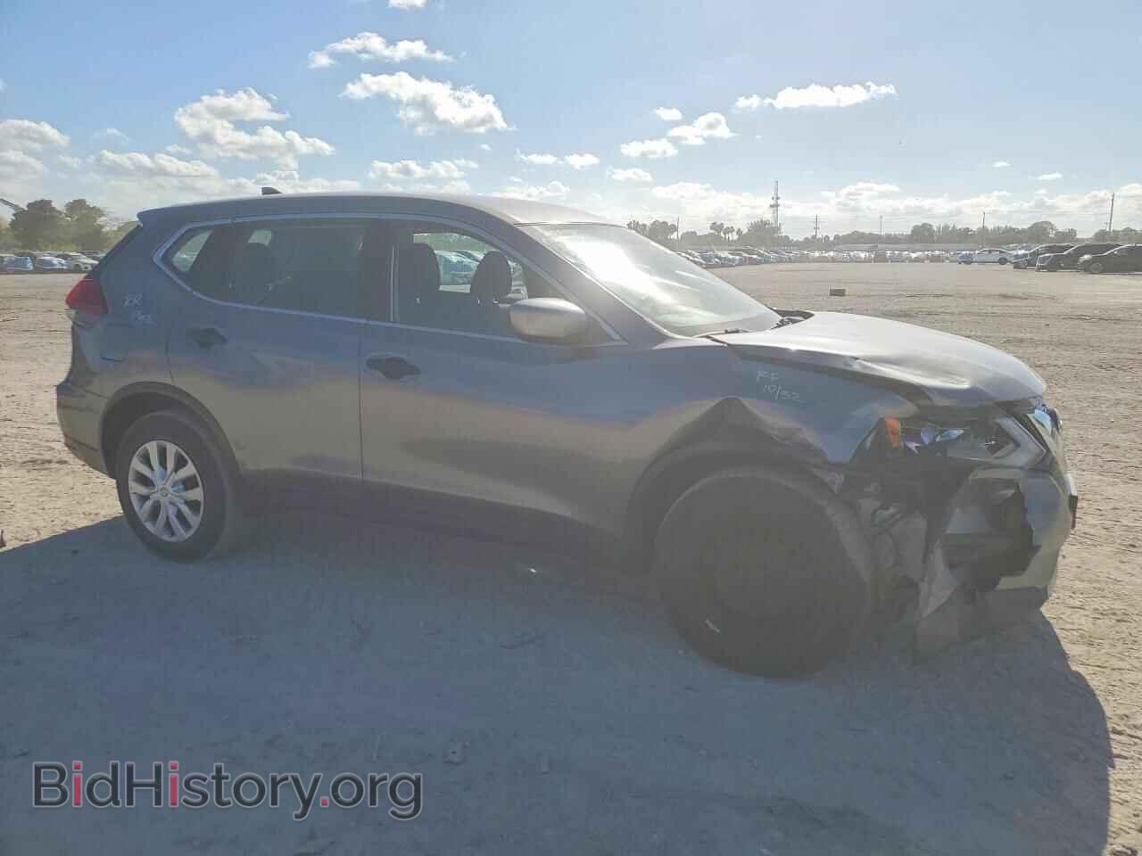 2017 NISSAN ROGUE - VIN: KNMAT2MT1HP514826 - Фото 4