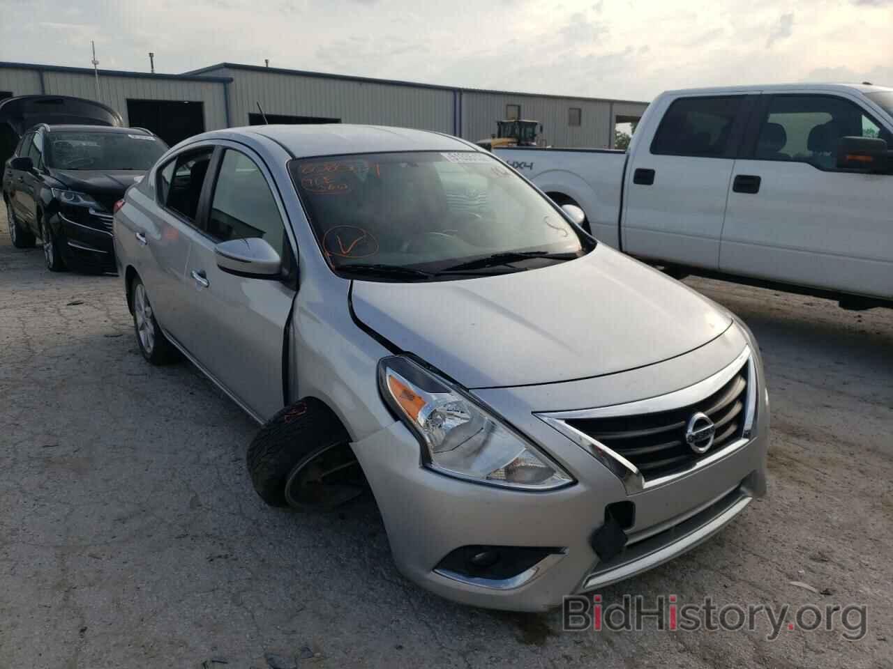 Photo 3N1CN7AP7HL808009 - NISSAN VERSA 2017