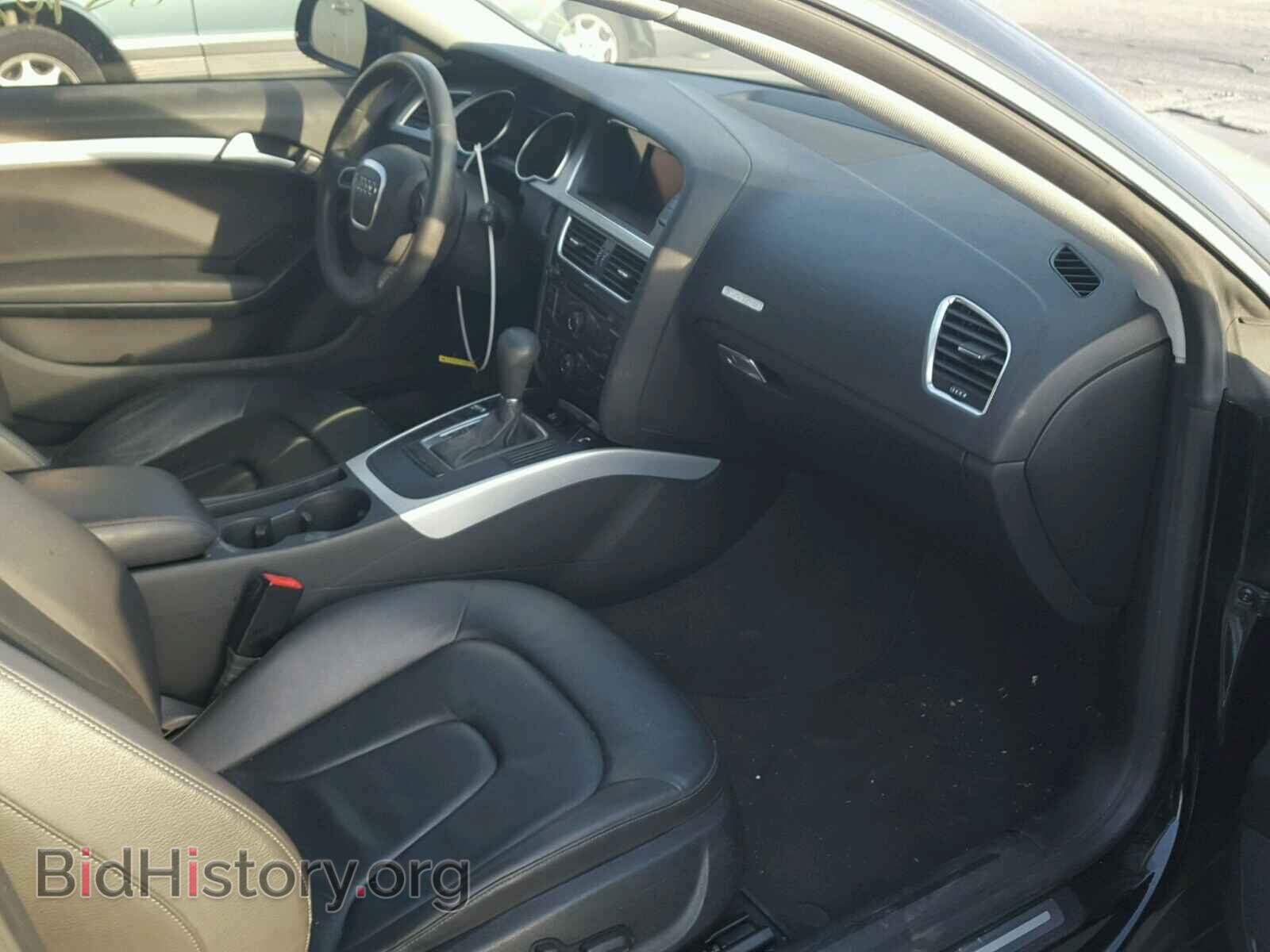 2010 AUDI A5 PREMIUM - VIN: WAUCFAFR2AA068588 - Фото 5