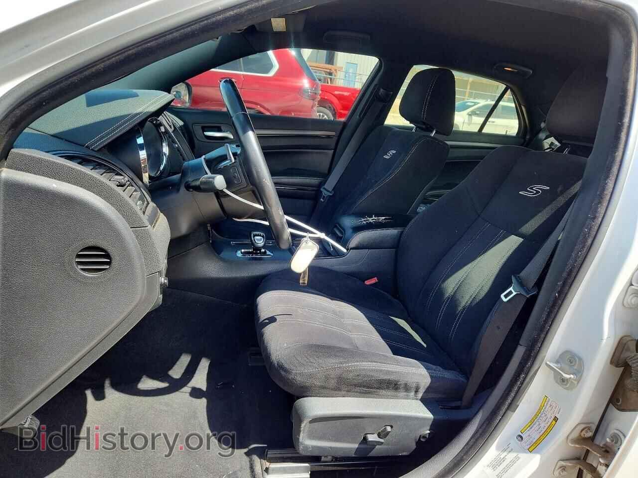 2012 CHRYSLER 300 - VIN: 2C3CCABG1CH157271 - Фото 7