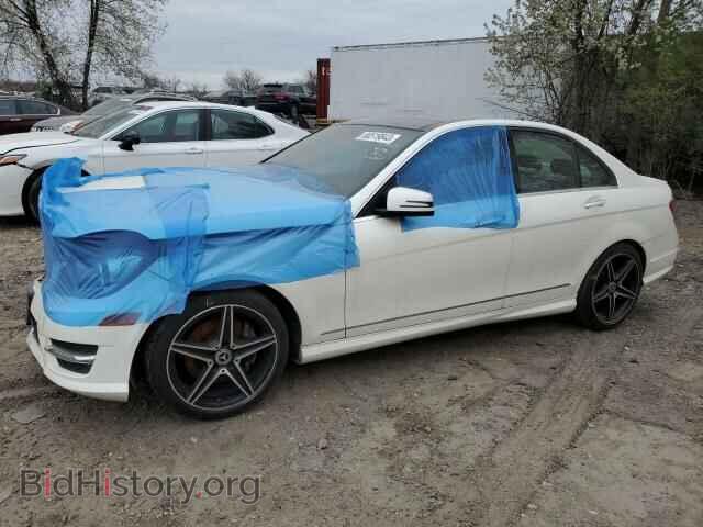Photo WDDGF5HB4DR292033 - MERCEDES-BENZ C-CLASS 2013