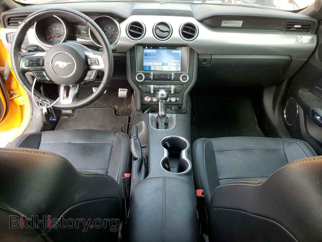 2019 FORD MUSTANG - VIN: 1FA6P8CF5K5152842 - Фото 8