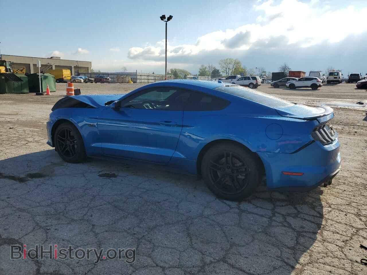2019 FORD MUSTANG - VIN: 1FA6P8CF2K5166889 - Фото 2