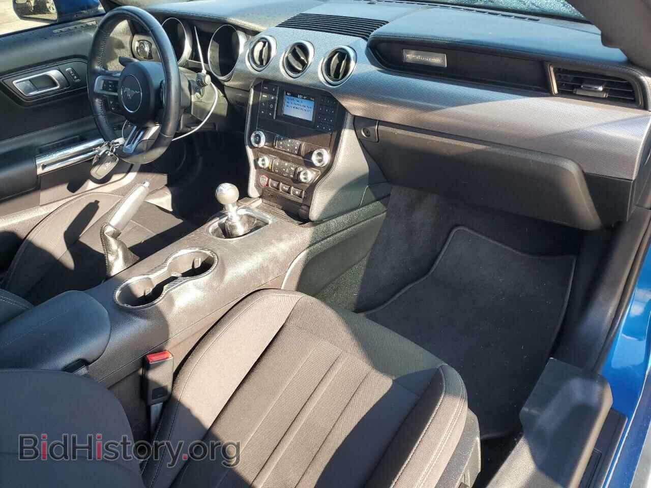 2019 FORD MUSTANG - VIN: 1FA6P8CF2K5166889 - Фото 8