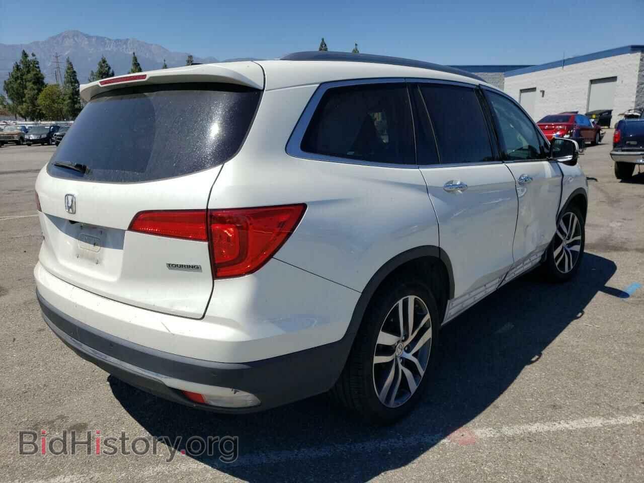 2017 HONDA PILOT - VIN: 5FNYF5H97HB009910 - Фото 4