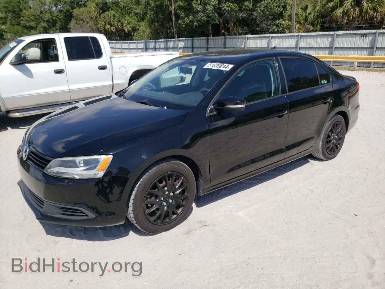 Фотография 3VWD17AJXEM393392 - VOLKSWAGEN JETTA 2014